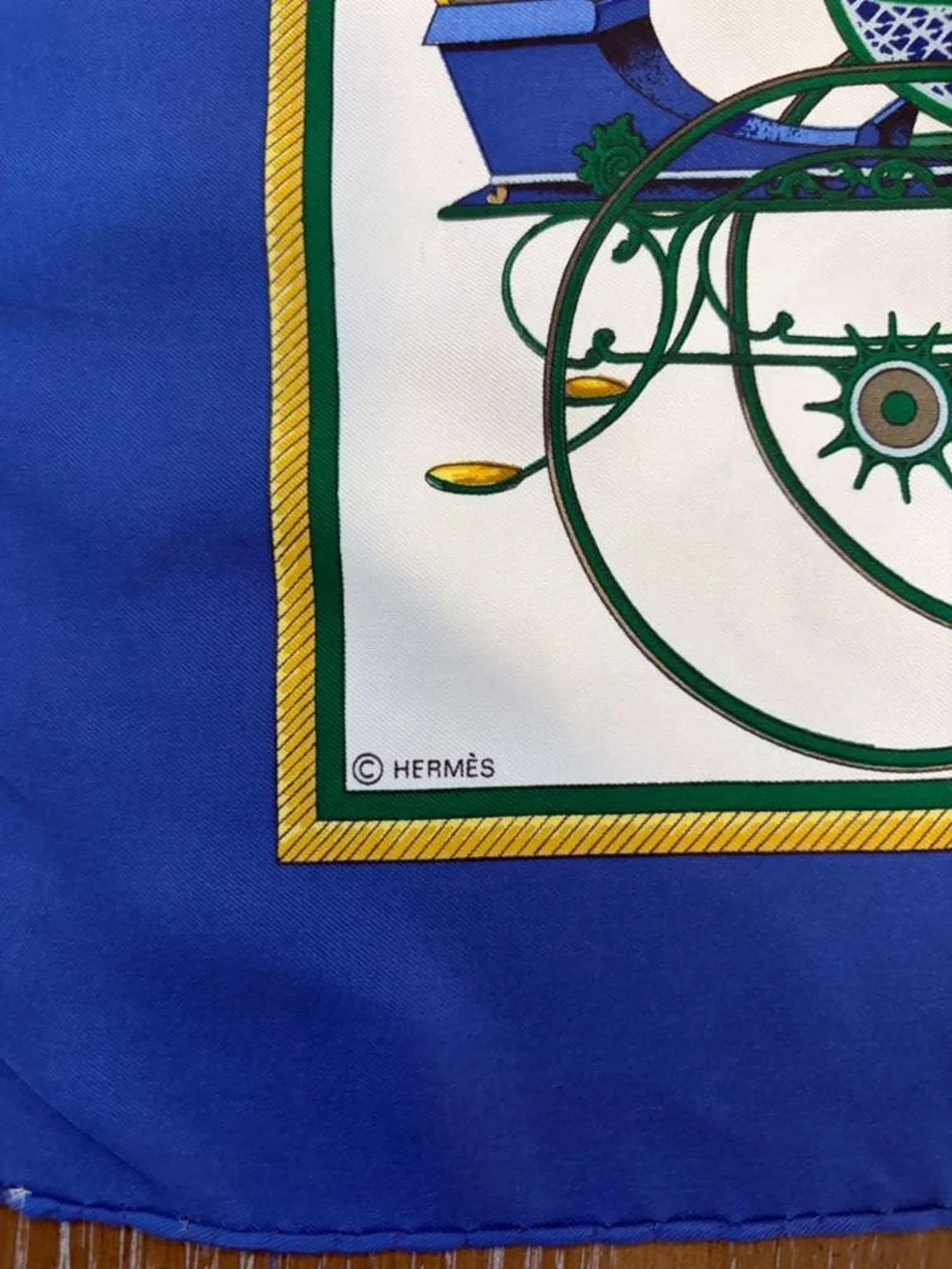 Hermès Carriages Silk Scarf 90 Carré Blue White Gold Hand Rolled Made in France